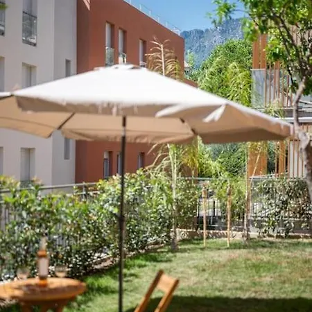 Le Val D'or - Grand Jardin - Parking Prive - Calme - Clim Апартаменти