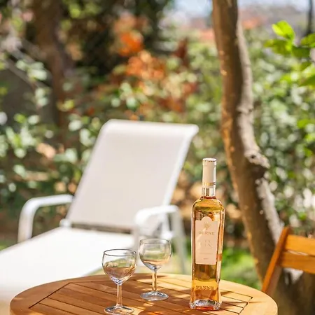 Le Val D'Or Calme Grand Jardin Parking Prive * Menton