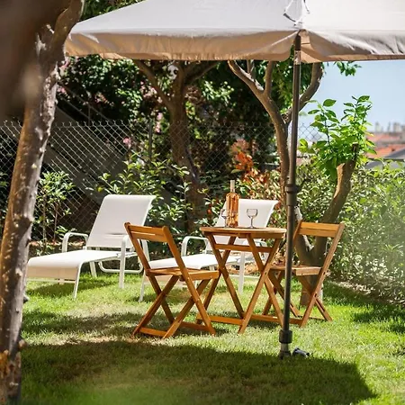 Le Val D'Or Calme Grand Jardin Parking Prive Casa de Férias Menton
