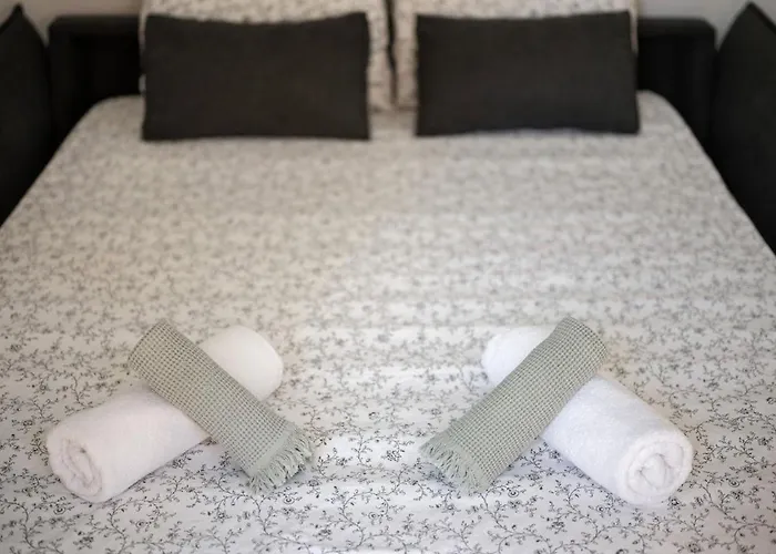 Le Val Dor - Calme - Grand Jardin - Parking Privé Appartement